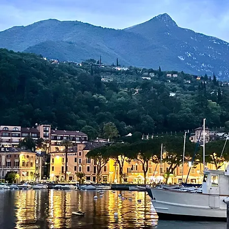 Casa Dolce Vita, Seeblick 아파트 *